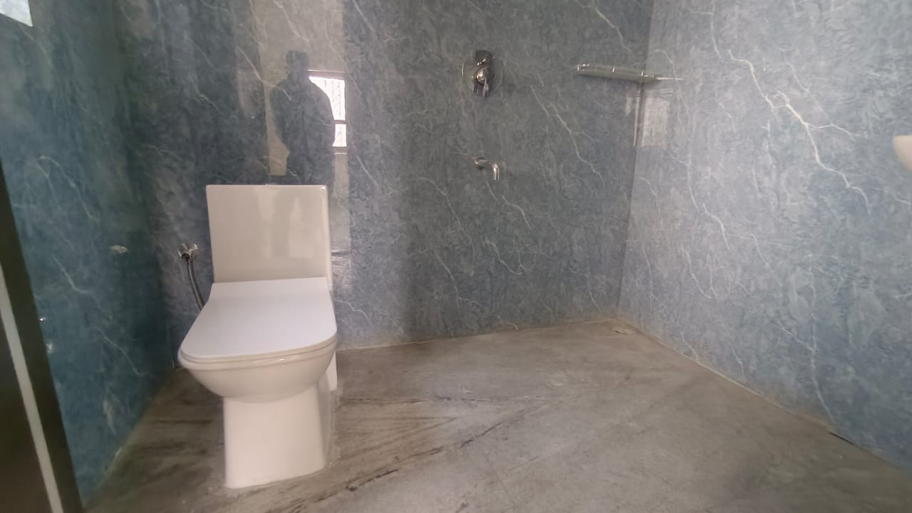 Semi Furnished 4bhk in ABC, Near Rajiv Bhawan, GS Road, SATSANG VIHAR, Tarun Nagar, Guwahati, Assam, India for Rent